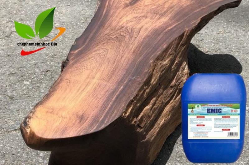 Dùng gỗ lũa để giảm pH nước ao